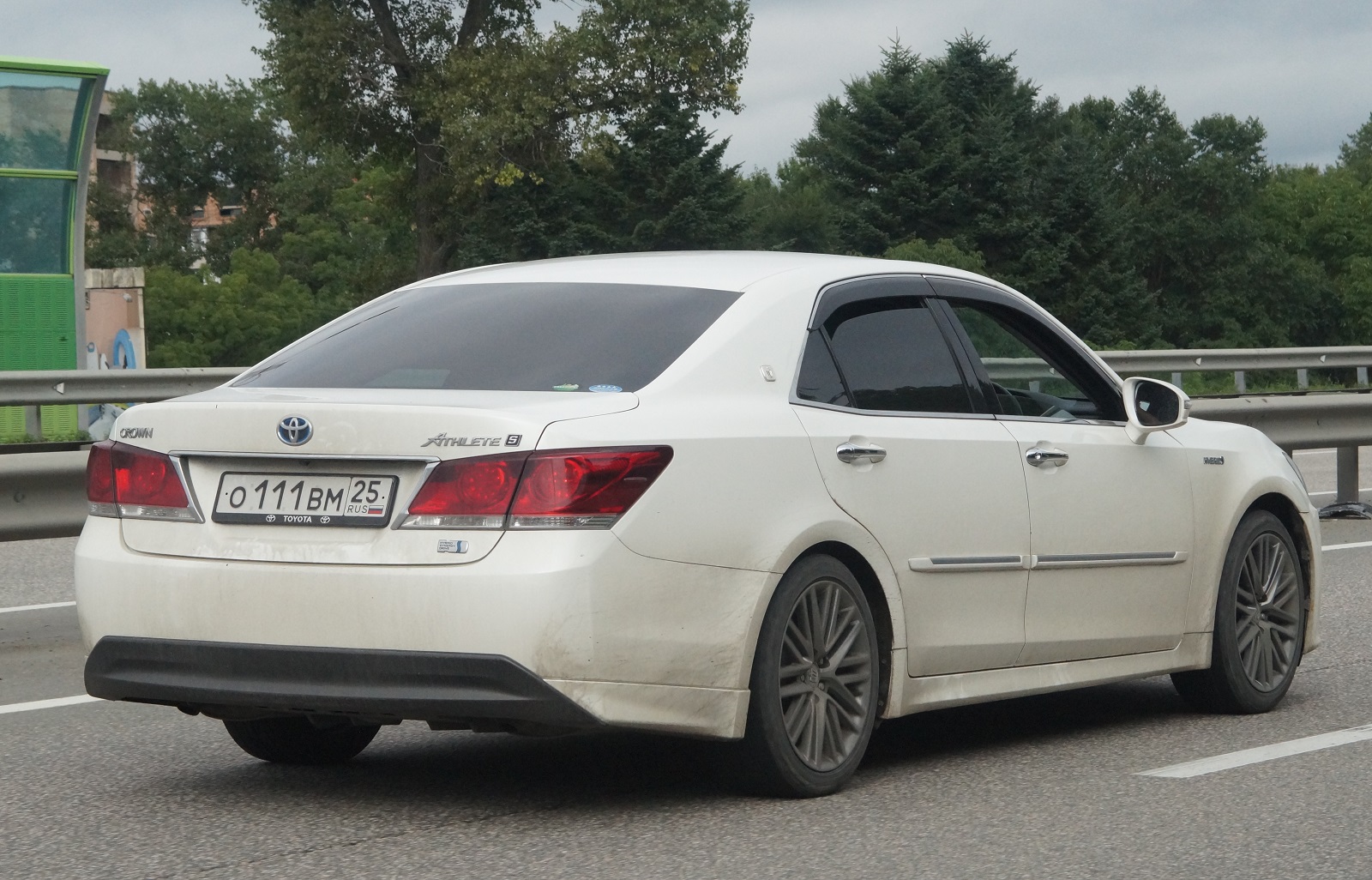 о 111 вм 25, Toyota Crown 14th gen (S210), 2012–2018  (­–2020 for CN-market)