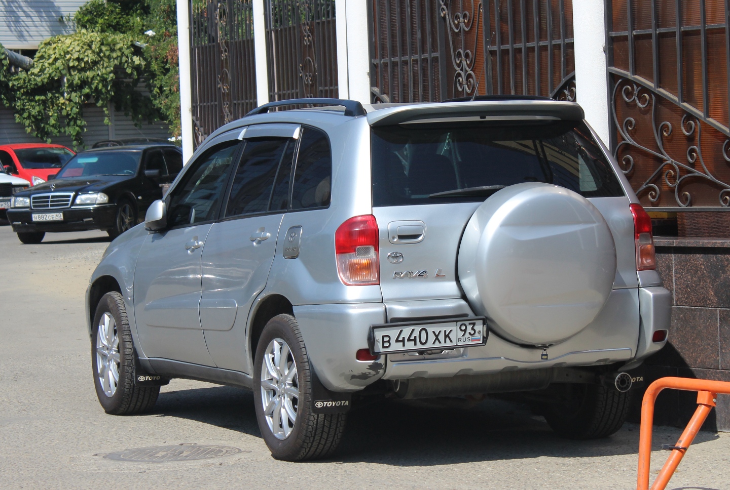 в 440 хк 93, Toyota RAV4 2nd gen 5-door SUV (XA20), 2000–2005