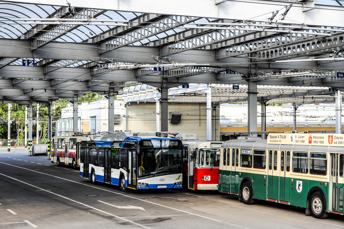 P0 877B, Solaris Trollino 12 