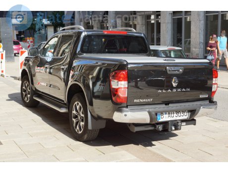 B AU 3030, Renault Alaskan