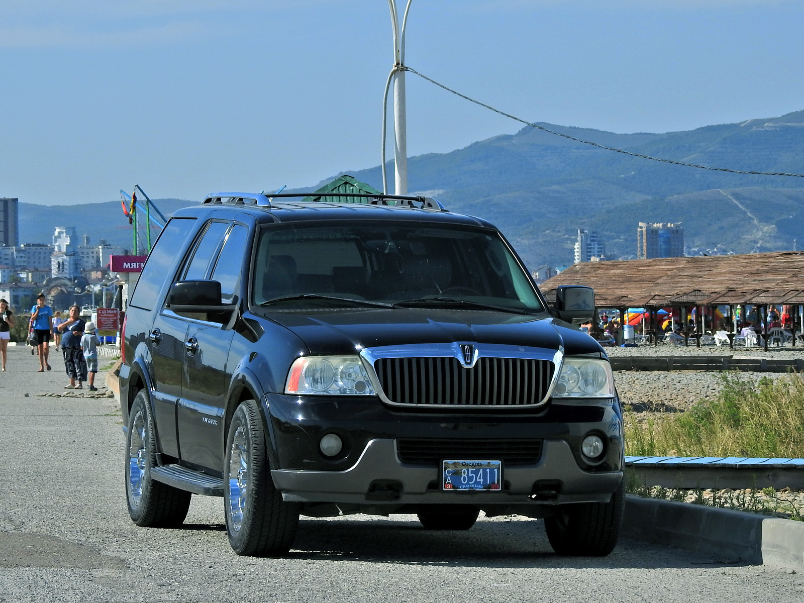 CA 85411, Lincoln Navigator 2nd gen (U228), 2002–2006