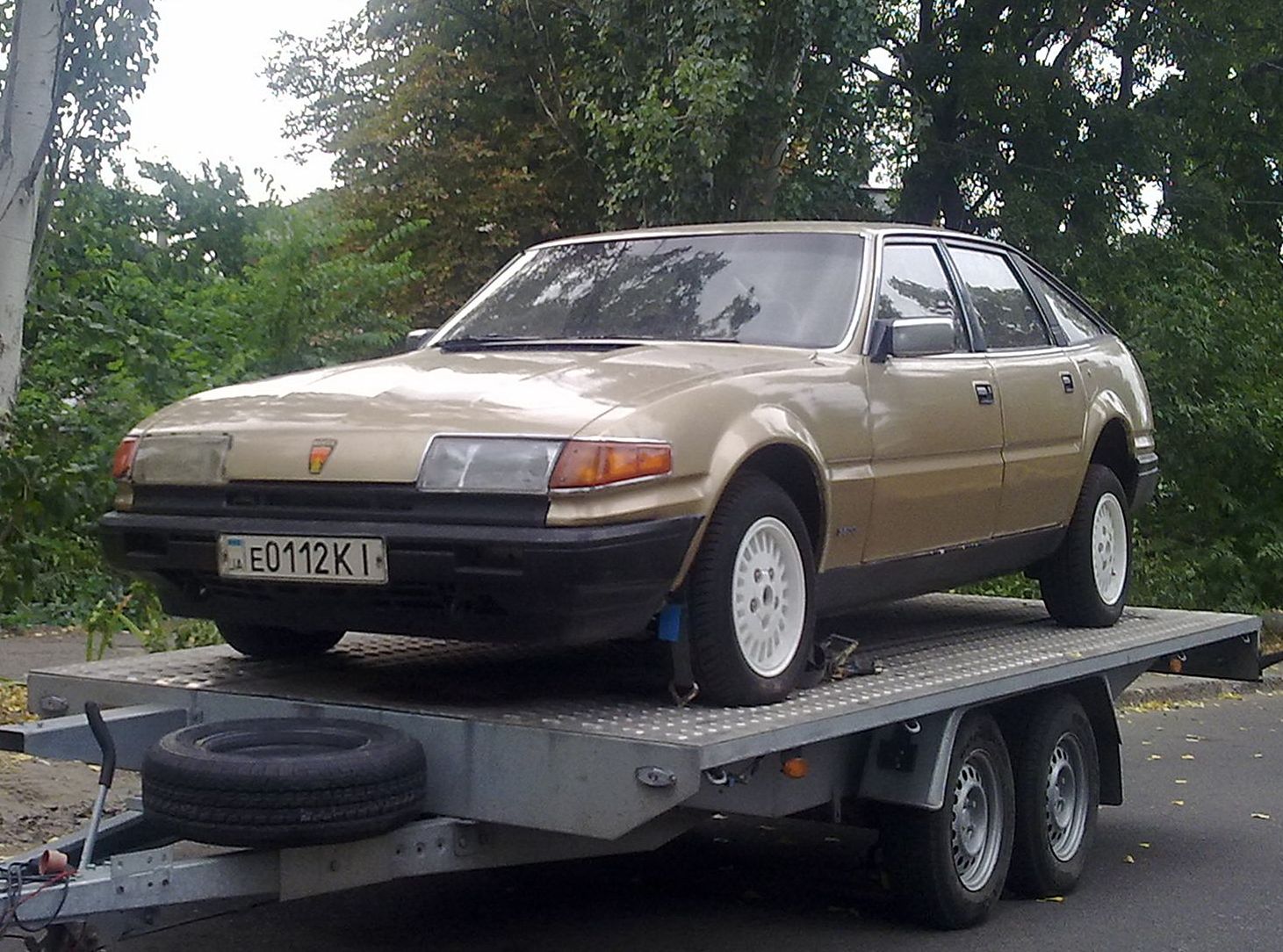 е 0112 КІ, Rover SD1 