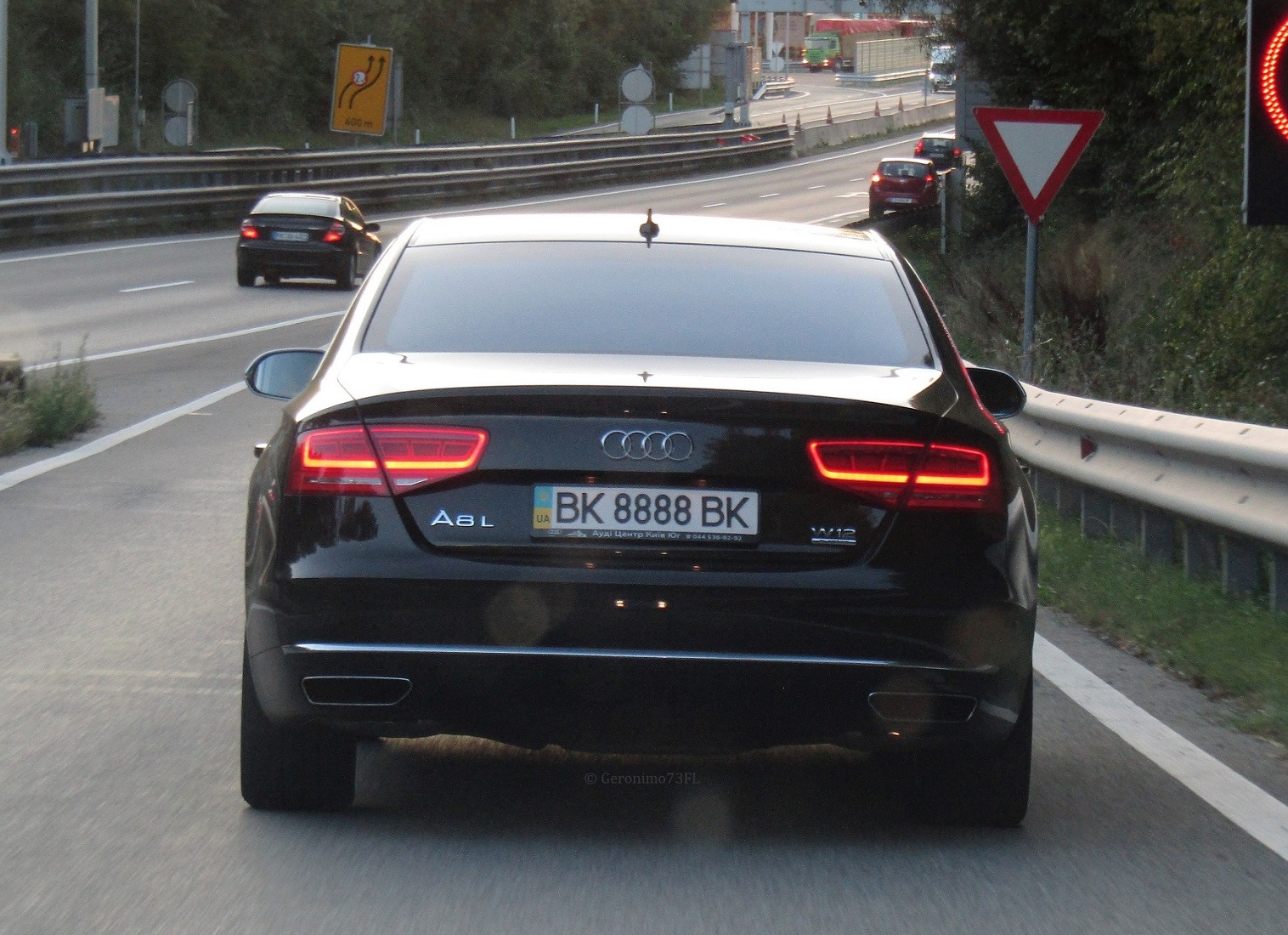 BK 8888 BK, Audi A8 3rd gen (D4/4H), 2009–2013