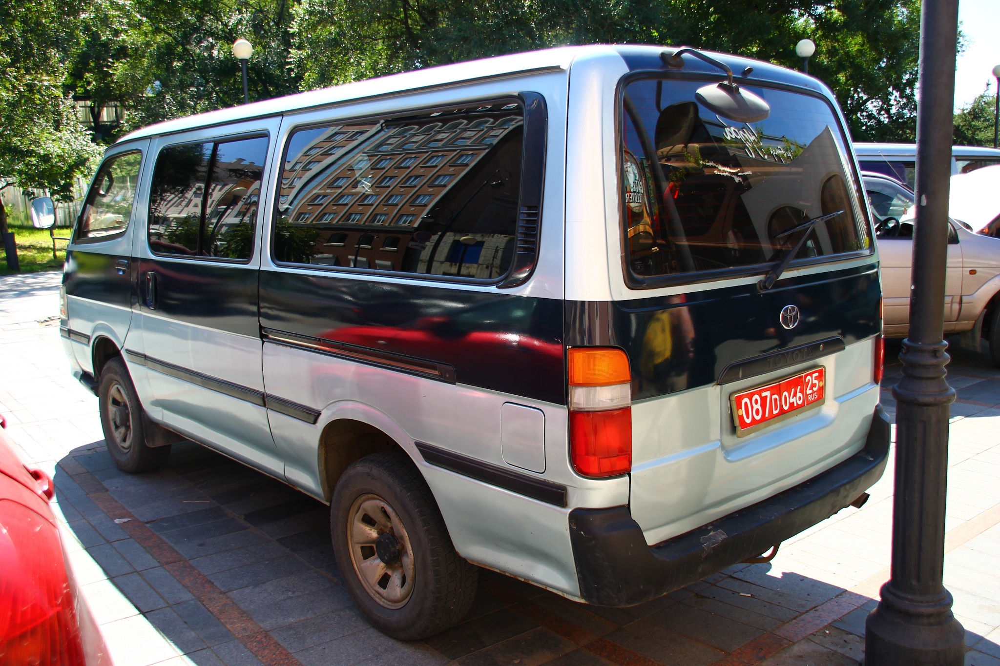 087 D 046 25, Toyota HiAce 