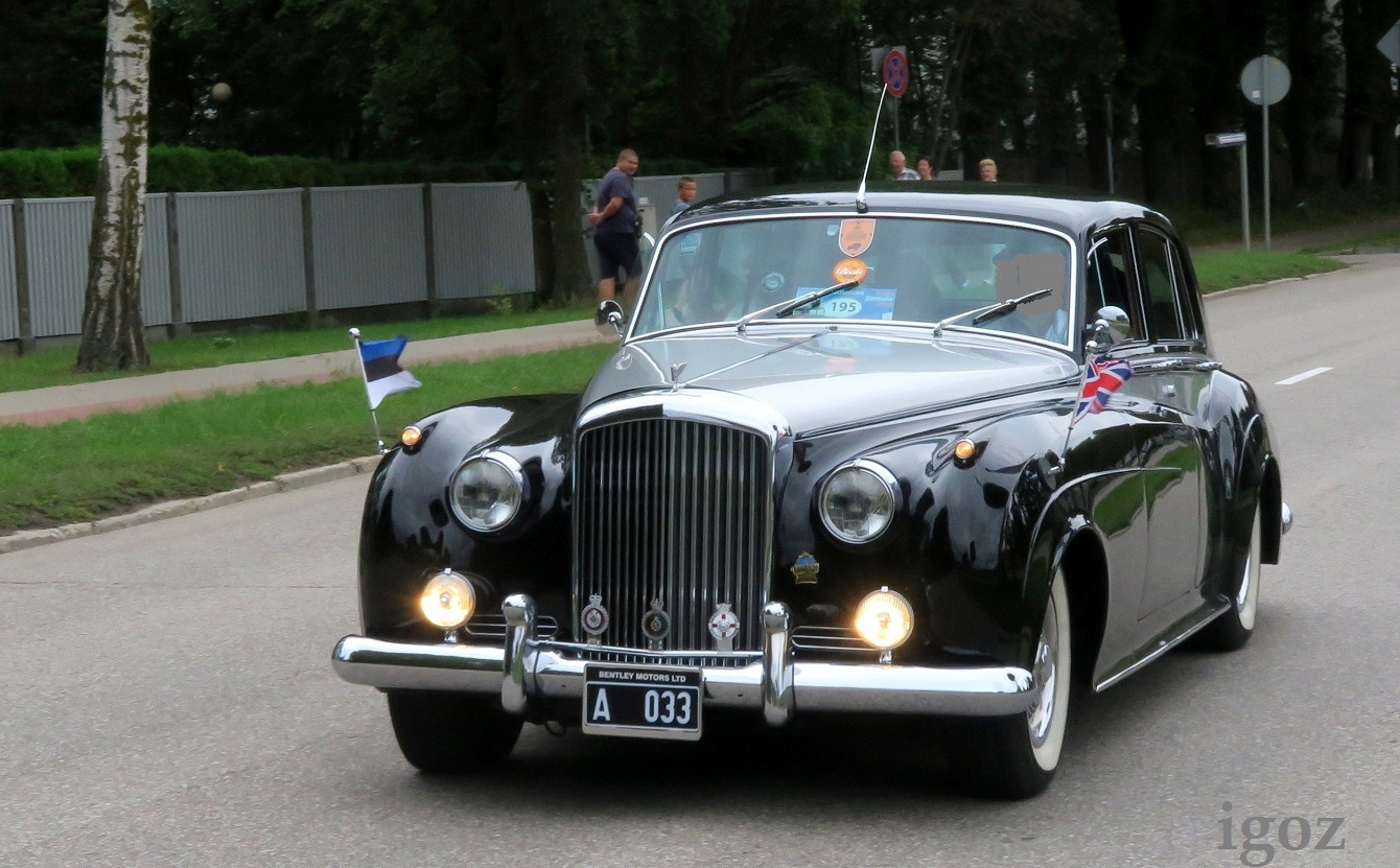 A 033, Bentley S1/S2/S3 