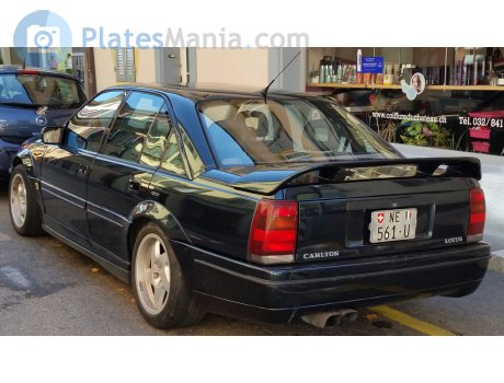 NE 561 U, Vauxhall Lotus Carlton