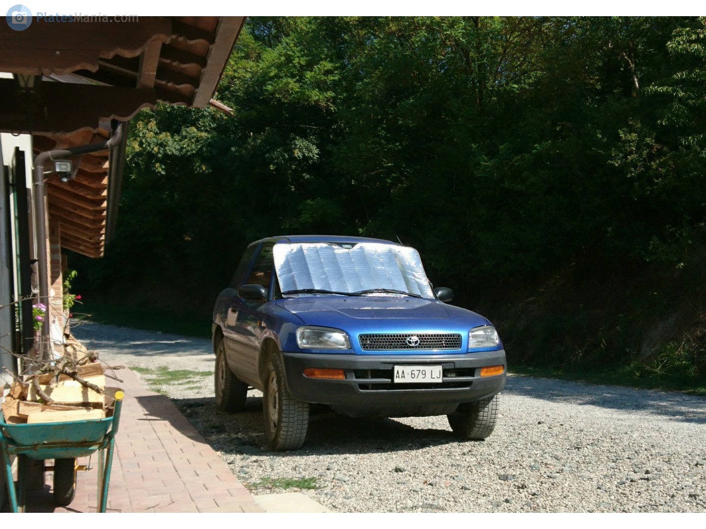 AA 679 LJ, Toyota RAV4 