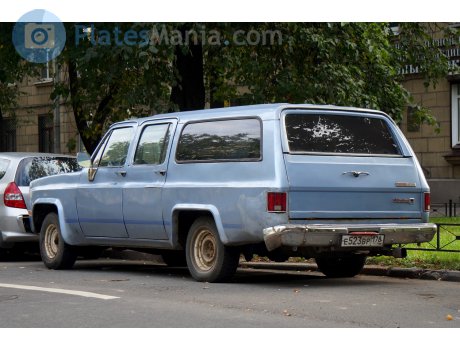 е523вр178, GMC Suburban