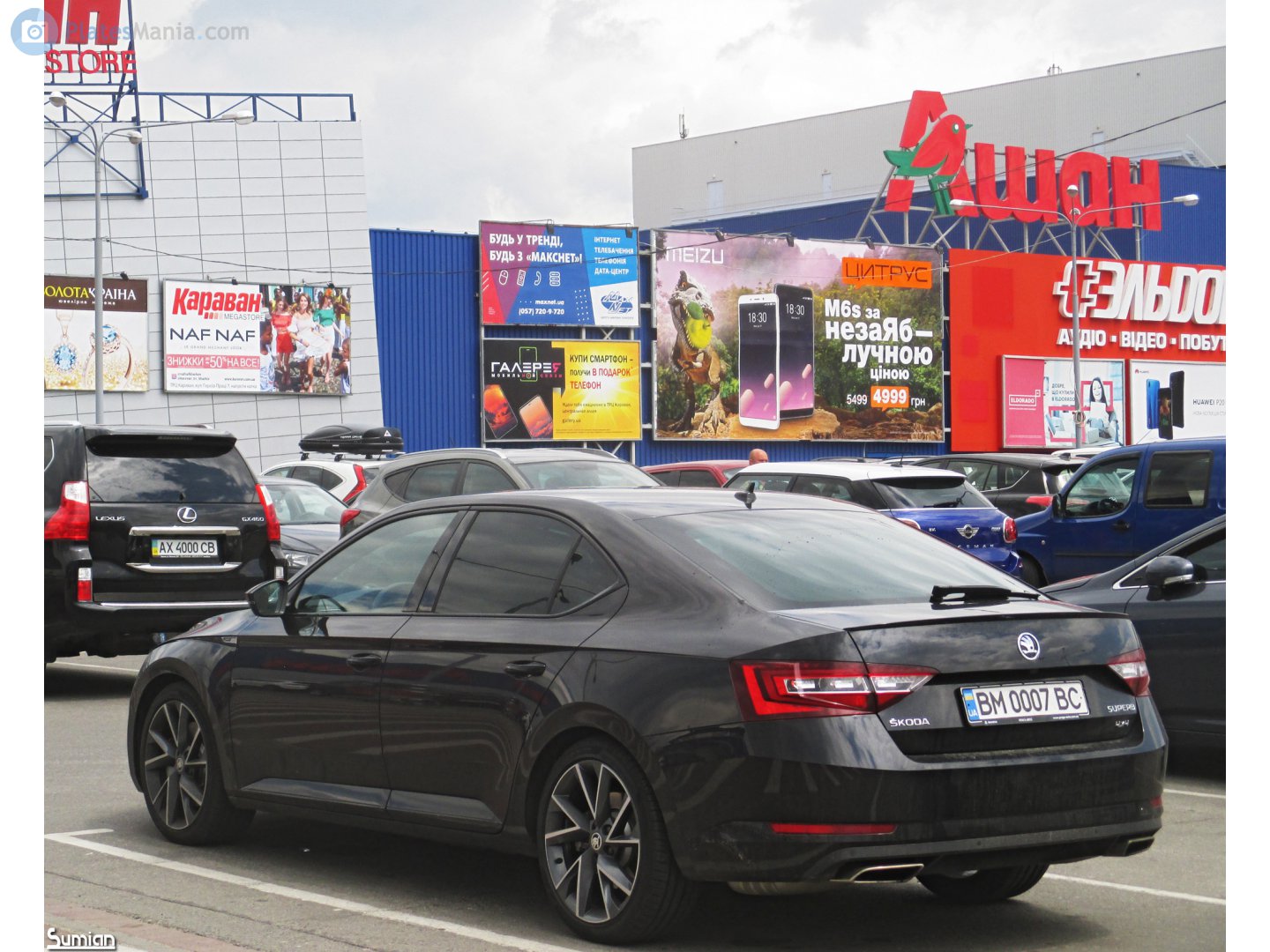 BM 0007 BC, Skoda Superb 