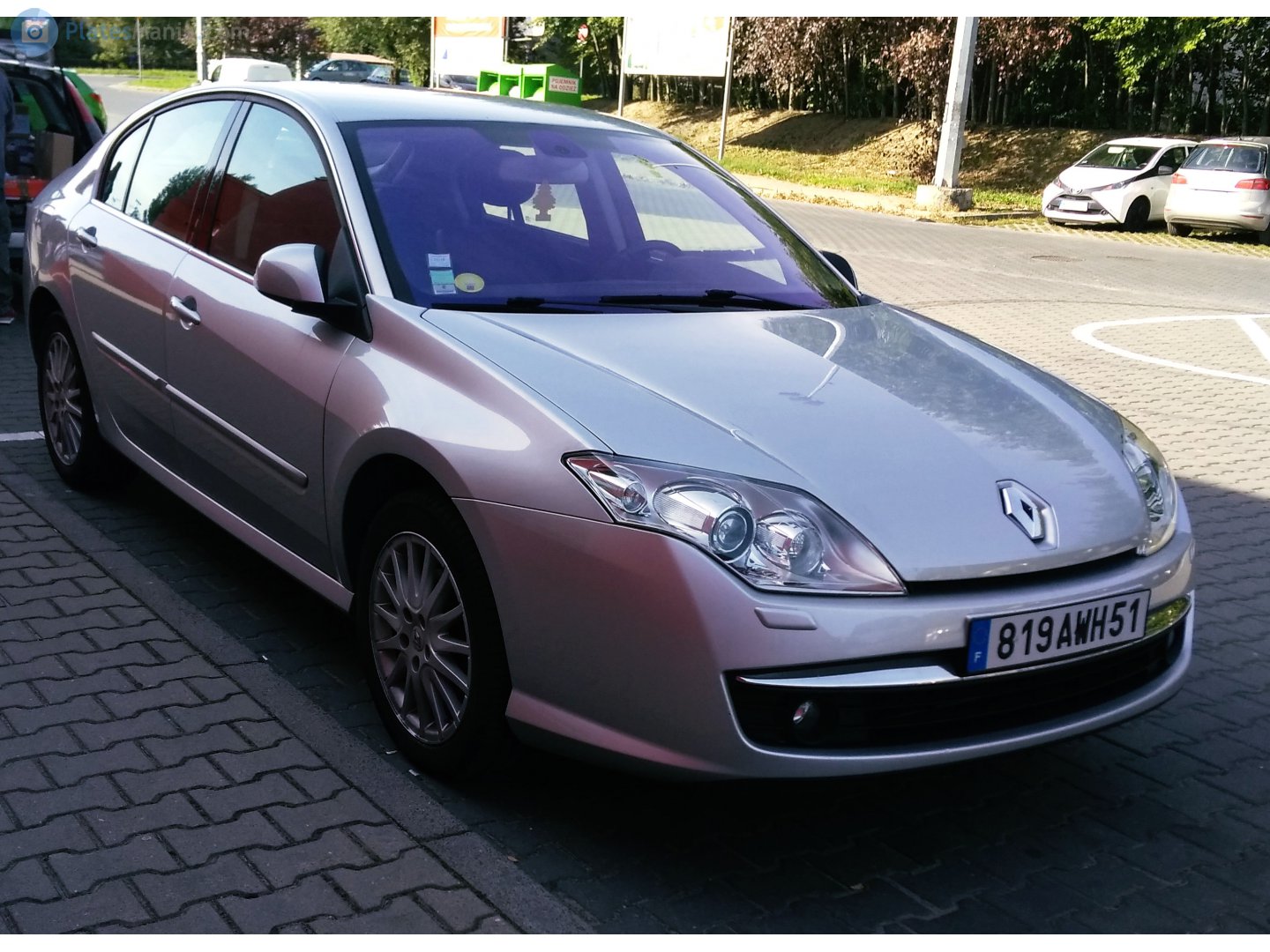 819 AWH 51, Renault Laguna 3rd gen Liftback (X91), 2007–2015