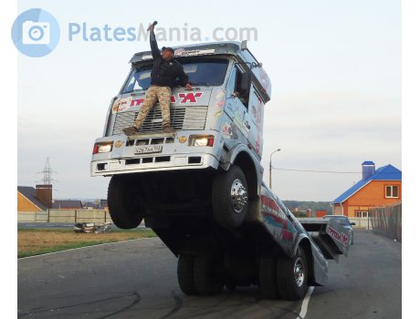 х267аа123, MAZ 5337