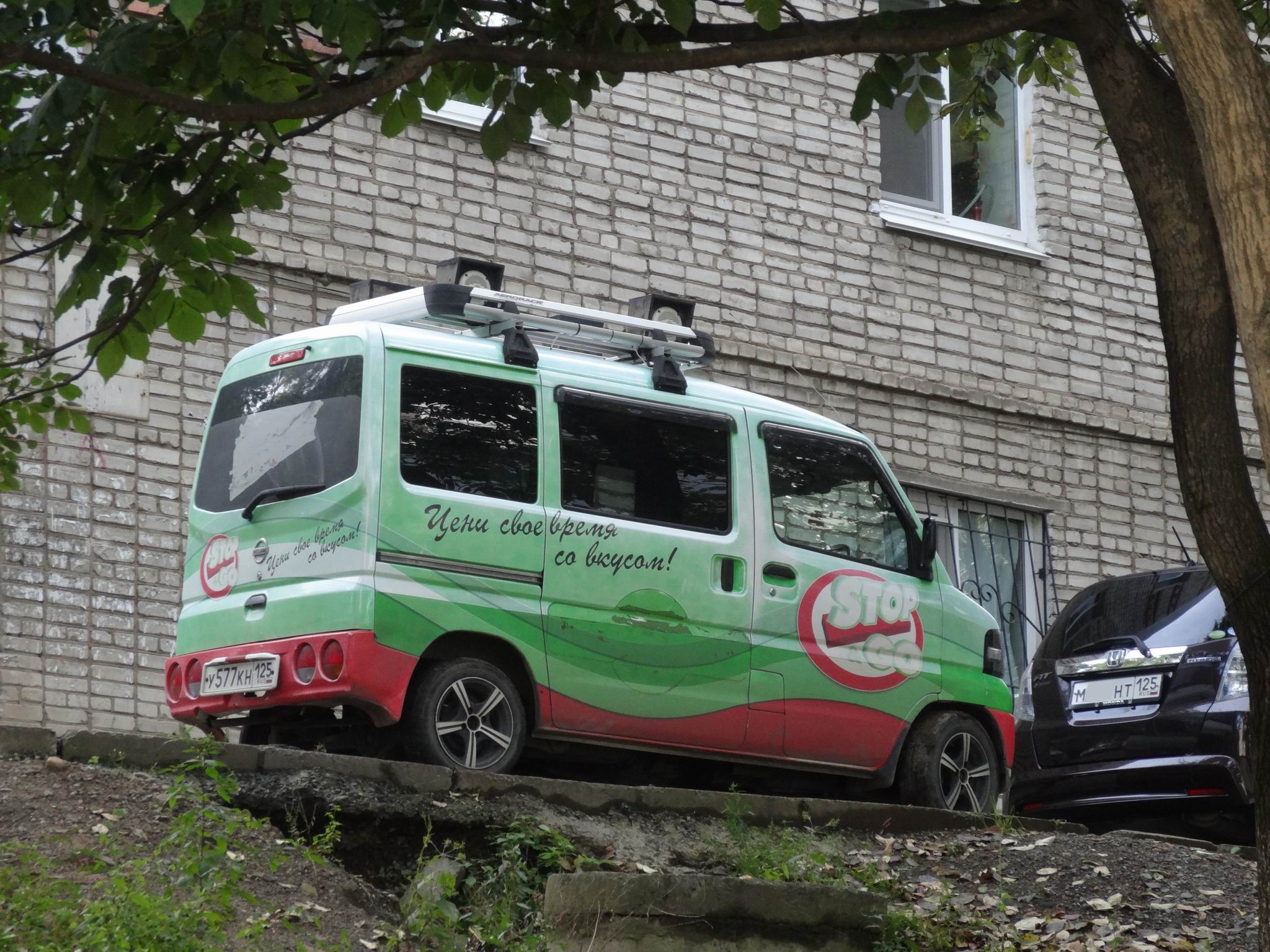 у 577 кн 125, Nissan Clipper 1st gen Van (U71V), 2003–2012