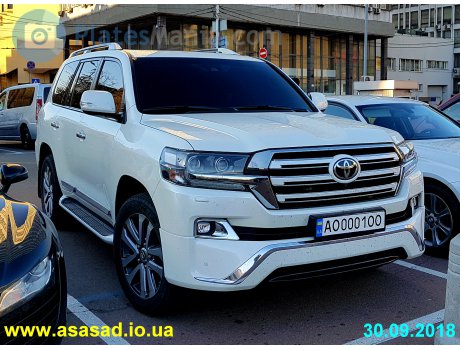 AO 0001 OO, Toyota Land Cruiser