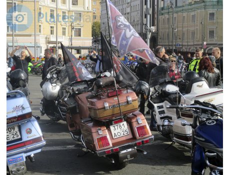 3781 ао 25, Suzuki Cavalcade