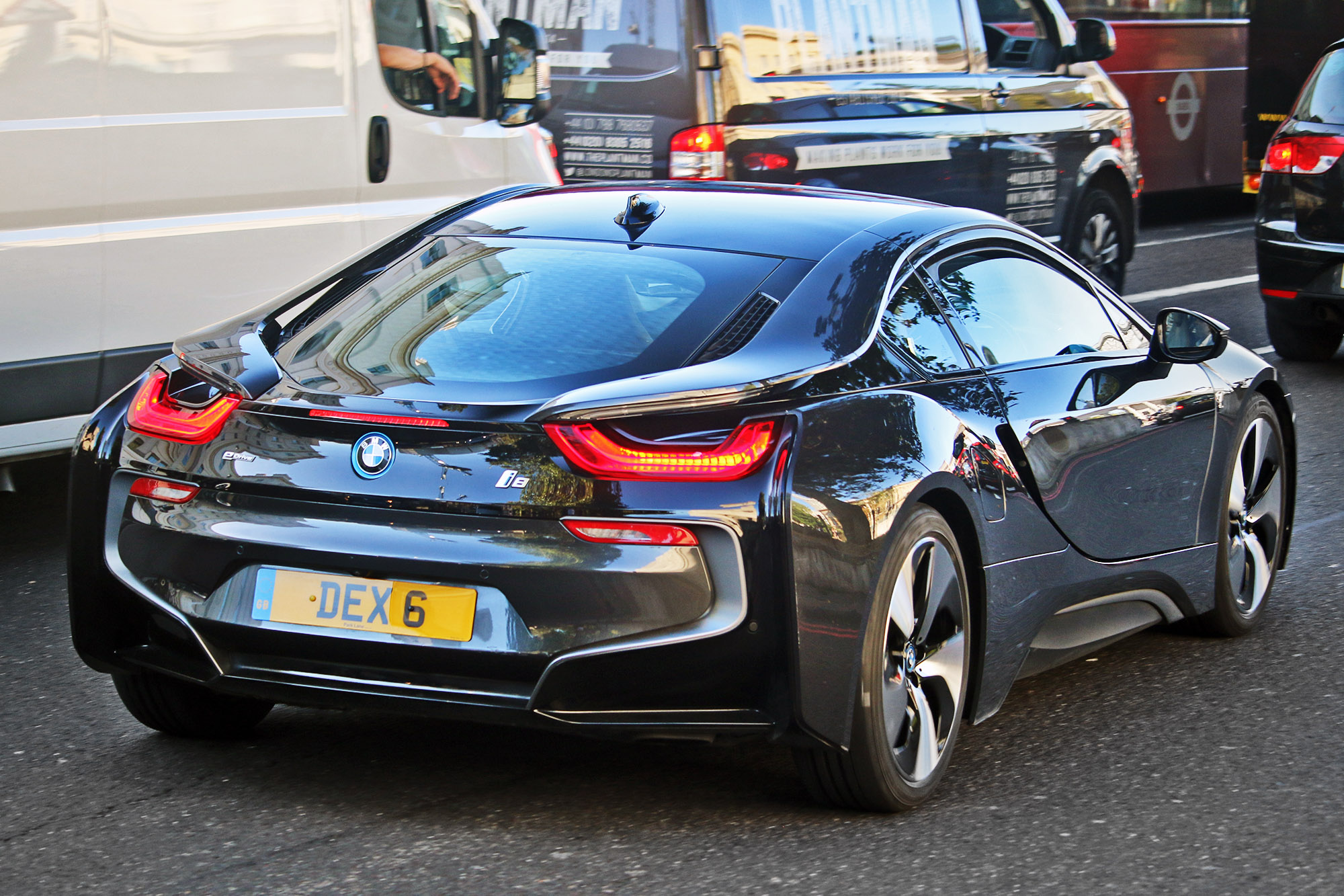 DEX6, BMW i8 1st gen Coupé (I12), 2014–2020