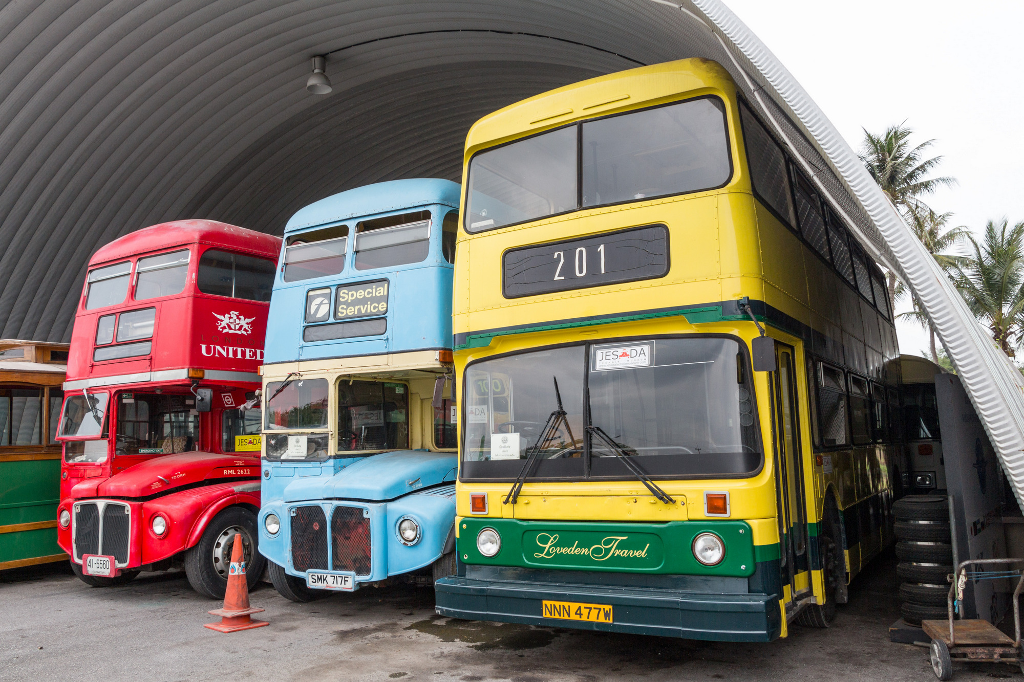NNN477W, Leyland Atlantean 