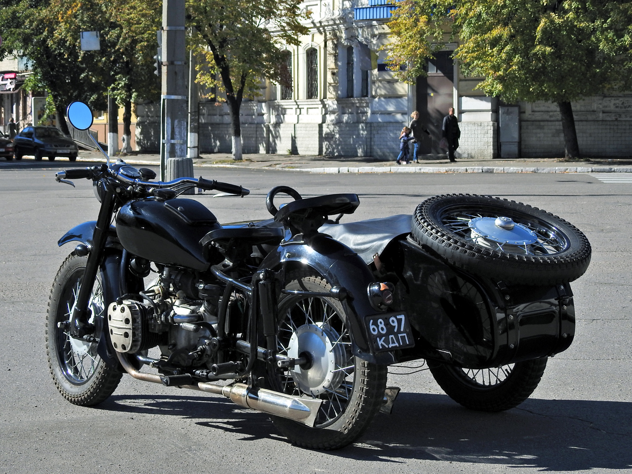 6897 КДП, Dnepr (KMZ) 750 