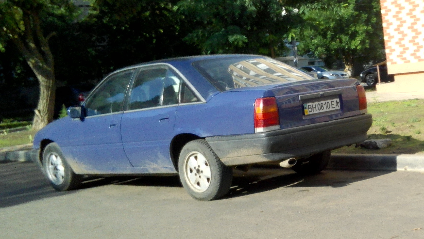 BH 0810 EA, Opel Omega 1st gen Sedan (A; V87), 1986–1994