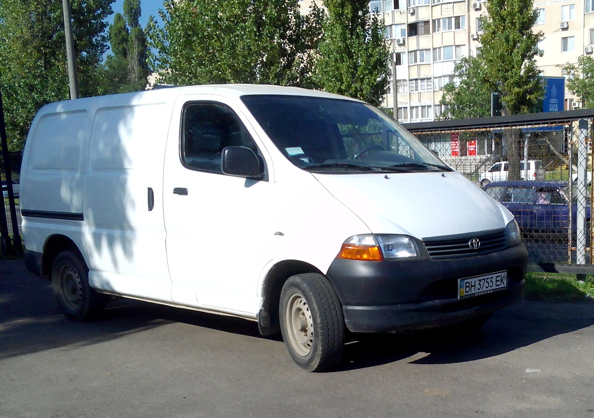 BH 3755 EK, Toyota HiAce 