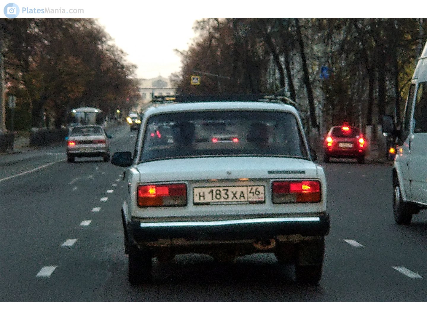 н 183 ха 46, Lada (VAZ) 2107 Жигули (Nova / Riva / Signet / 1500), 1982–2014