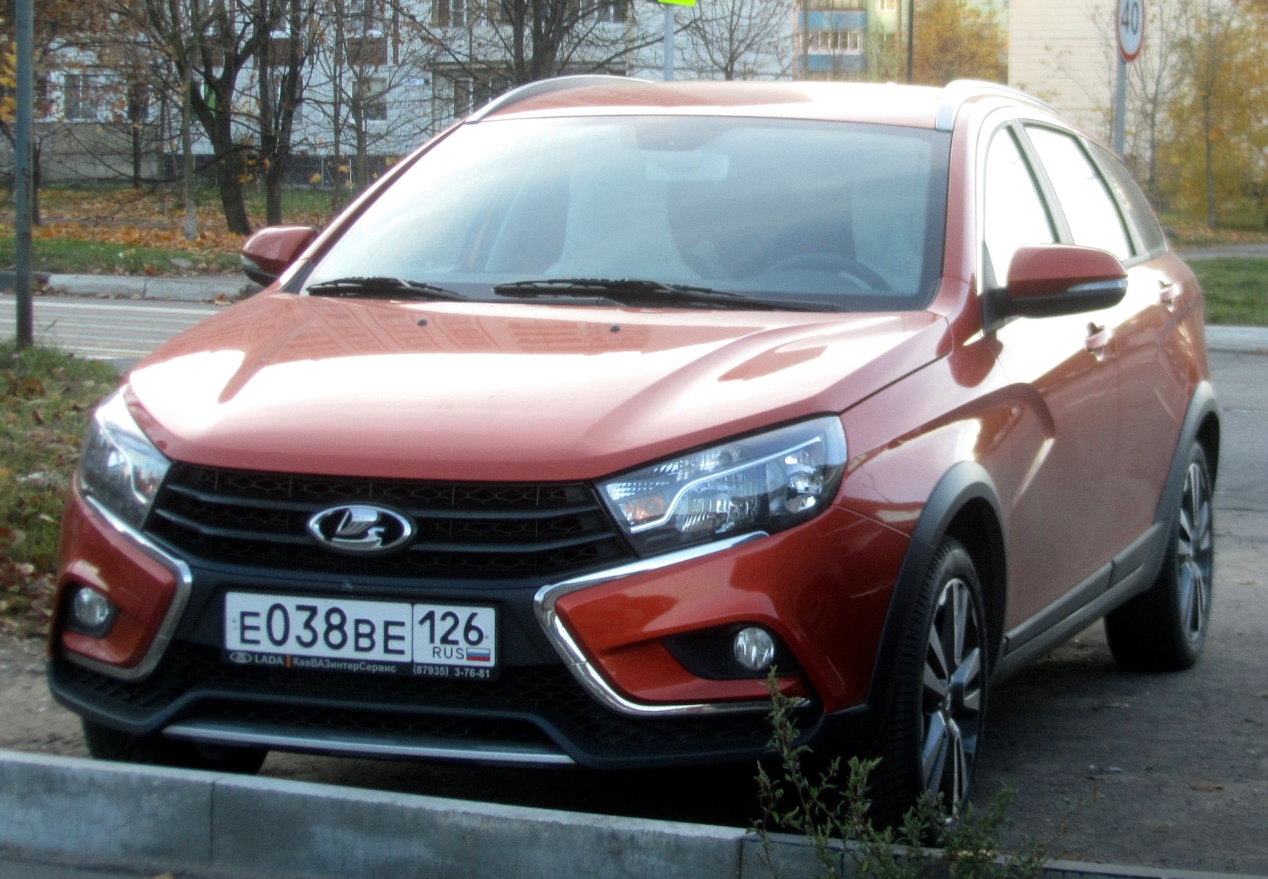 е 038 ве 126, Lada (VAZ) Vesta 1st gen SW Cross (GFK), 2017–2022