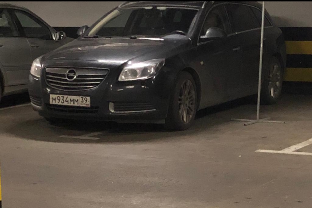 м 934 мм 39, Opel Insignia 
