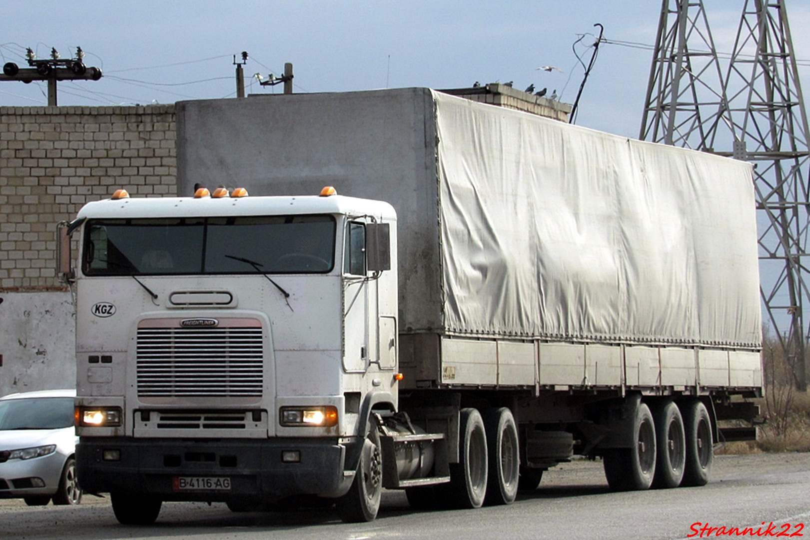 B 4116 AG, Freightliner FLB 