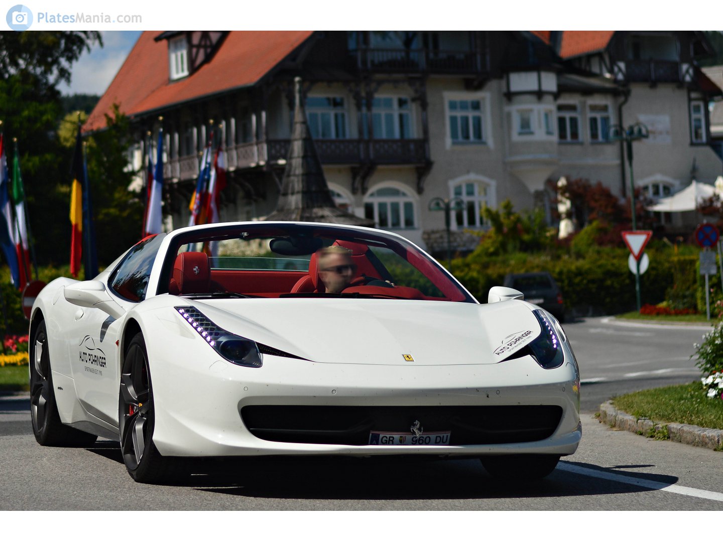 GR 960 DU, Ferrari 458 1st gen Spider (F142), 2011–2015