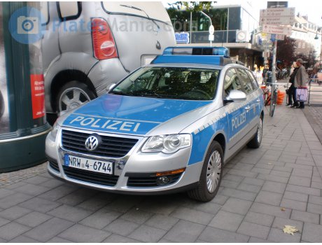 NRW 4-6744, Volkswagen Passat