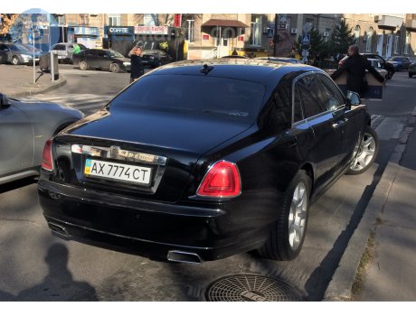 AX 7774 CT, Rolls-Royce Ghost