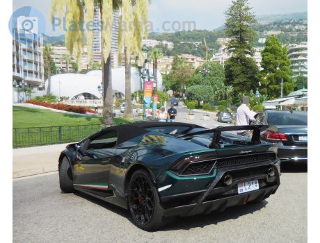 L214, Lamborghini Huracán