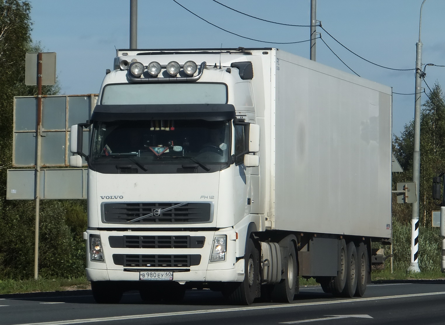 в 980 еу 60, Volvo FH 2nd gen, 2002–2008