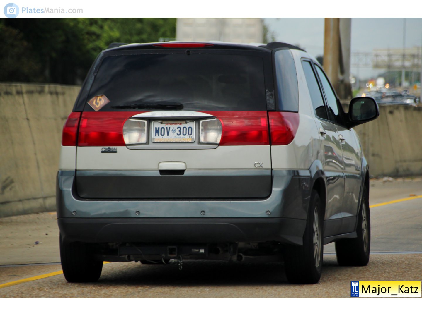 MOV 300, Buick Rendezvous 1st gen (GMT257), 2001–2007