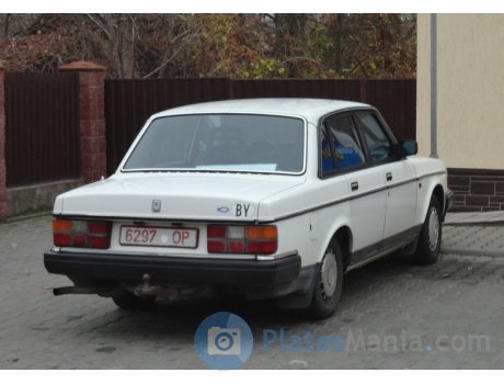 6297 OP, Volvo 240-Series
