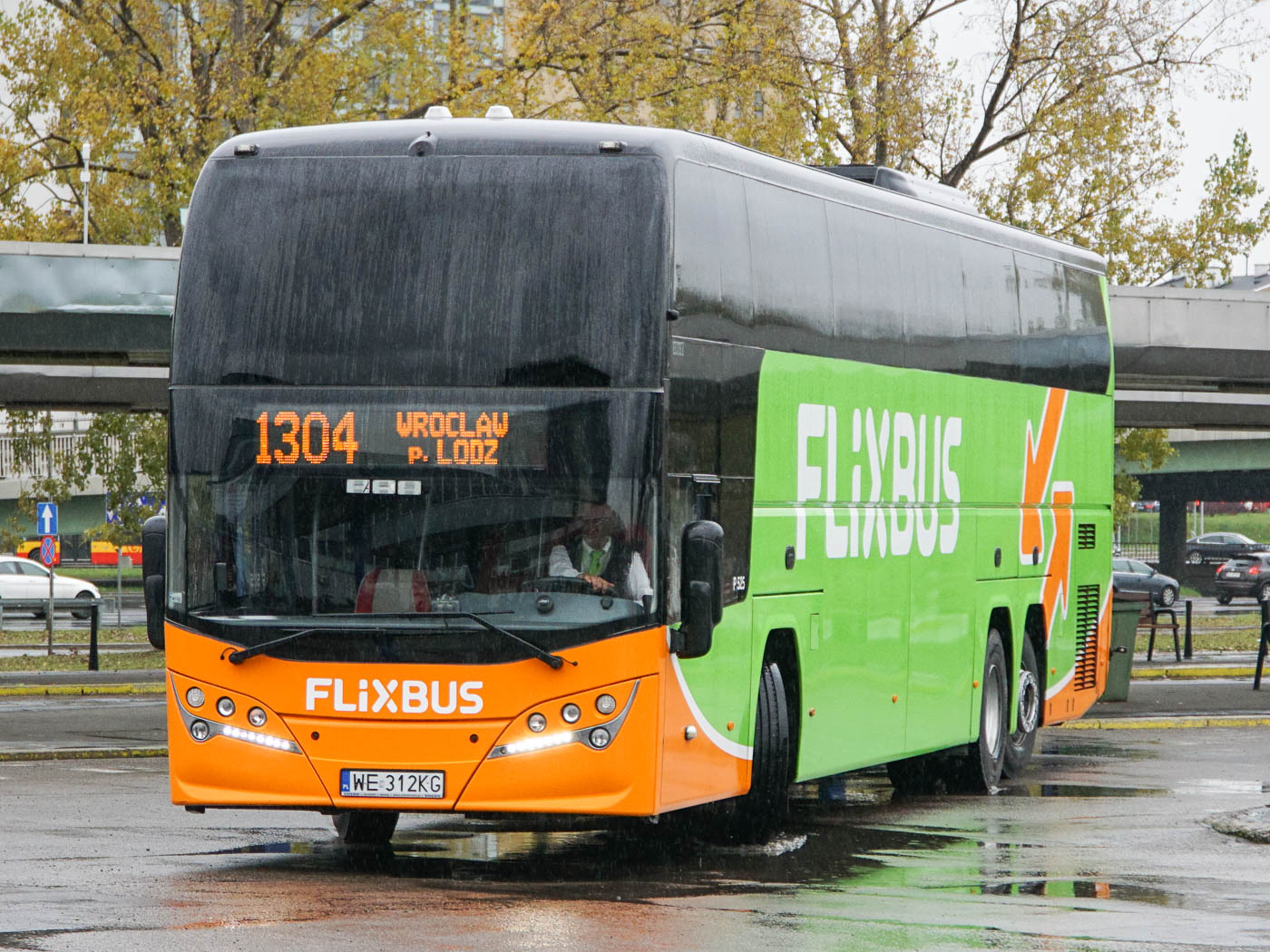 WE 312KG, Plaxton Elite 