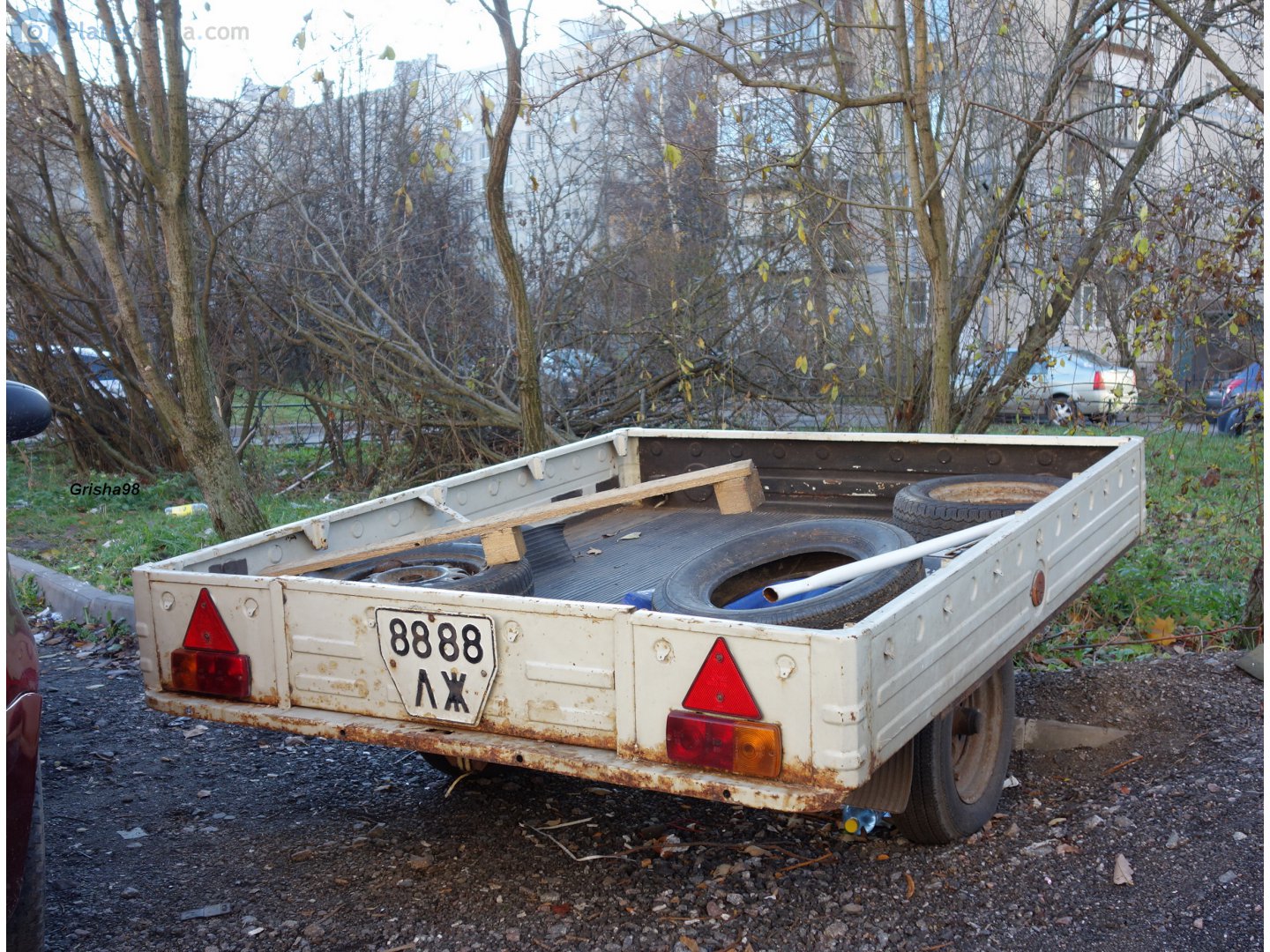 8888 ЛЖ, BAZ (BZKT) 8142 