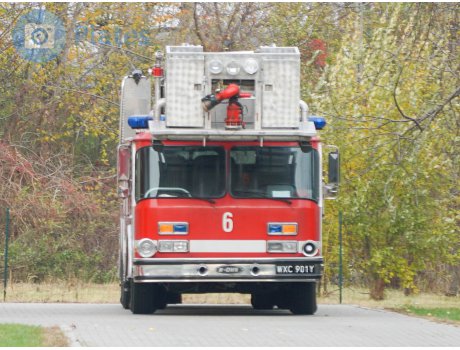 WXC 901Y, E-One Hurricane