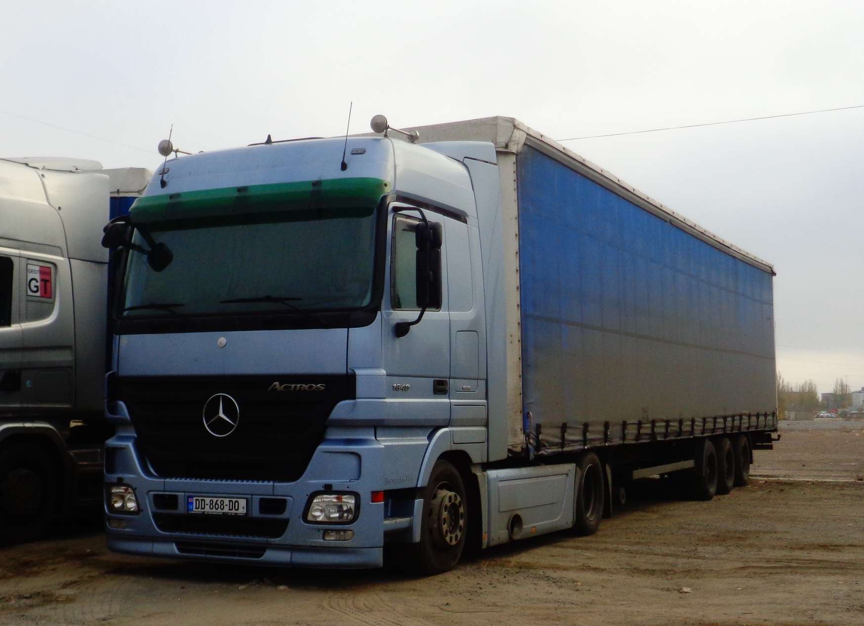 DD-868-DO, Mercedes-Benz Actros 