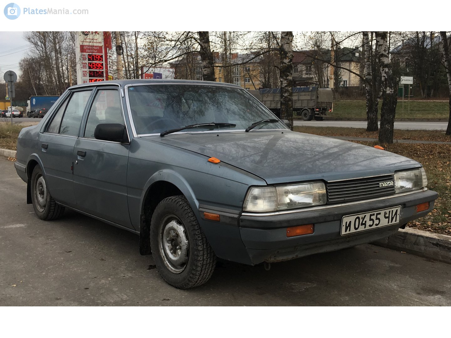 и 0455 ЧИ, Mazda Capella 3rd gen Sedan (GC), 1982–1987