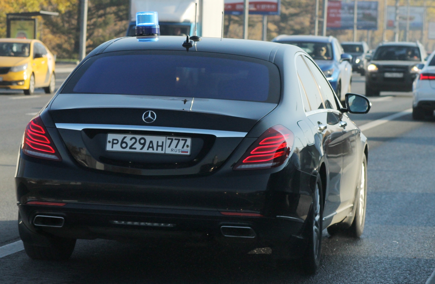 р 629 ан 777, Mercedes-Benz S-Klasse 8th gen Sedan (W222/V222), 2013–2020