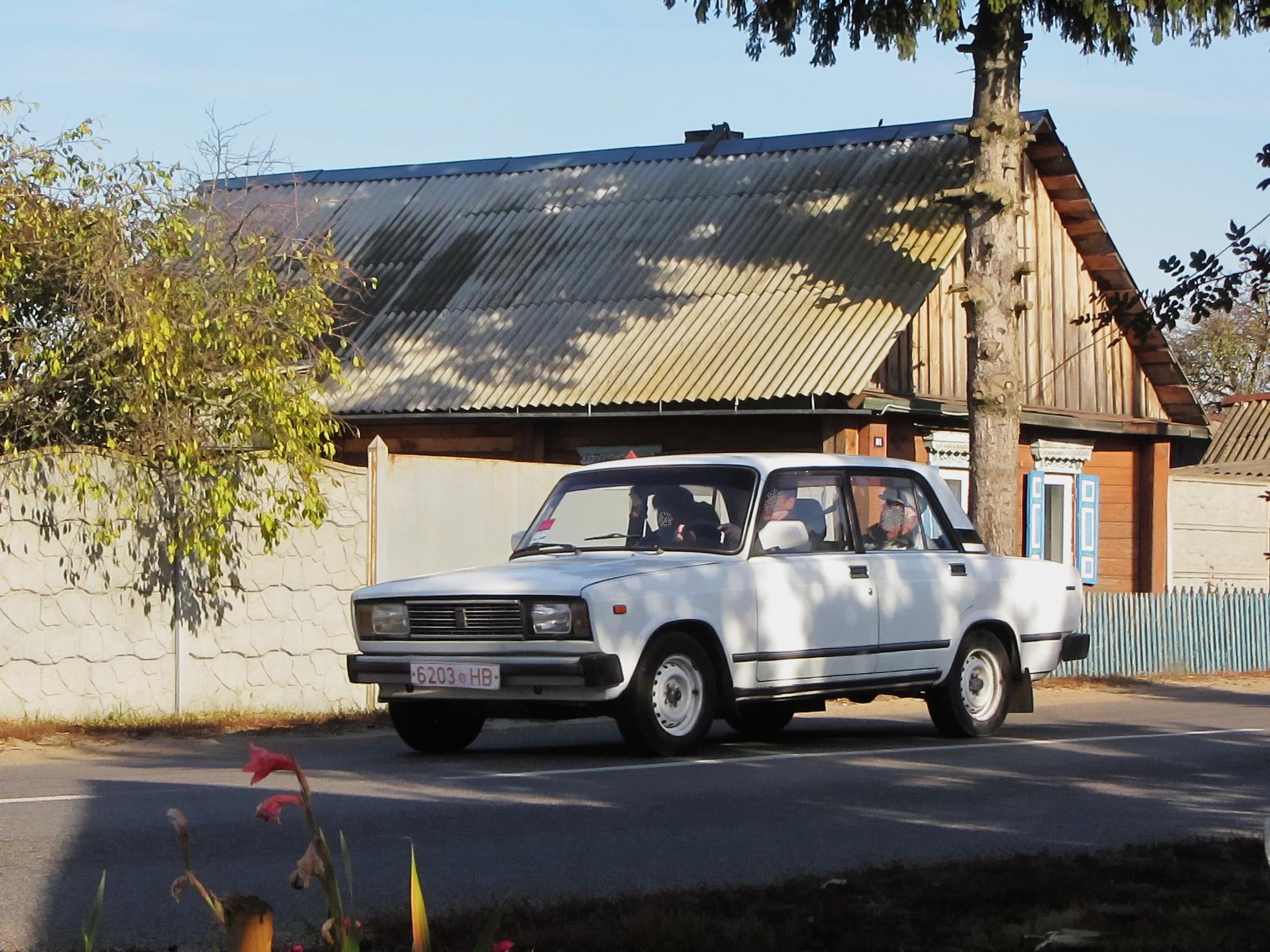 6203 HB, Lada (VAZ) 2105 Жигули (Nova / Riva / 1300 / 1500), 1980–2010
