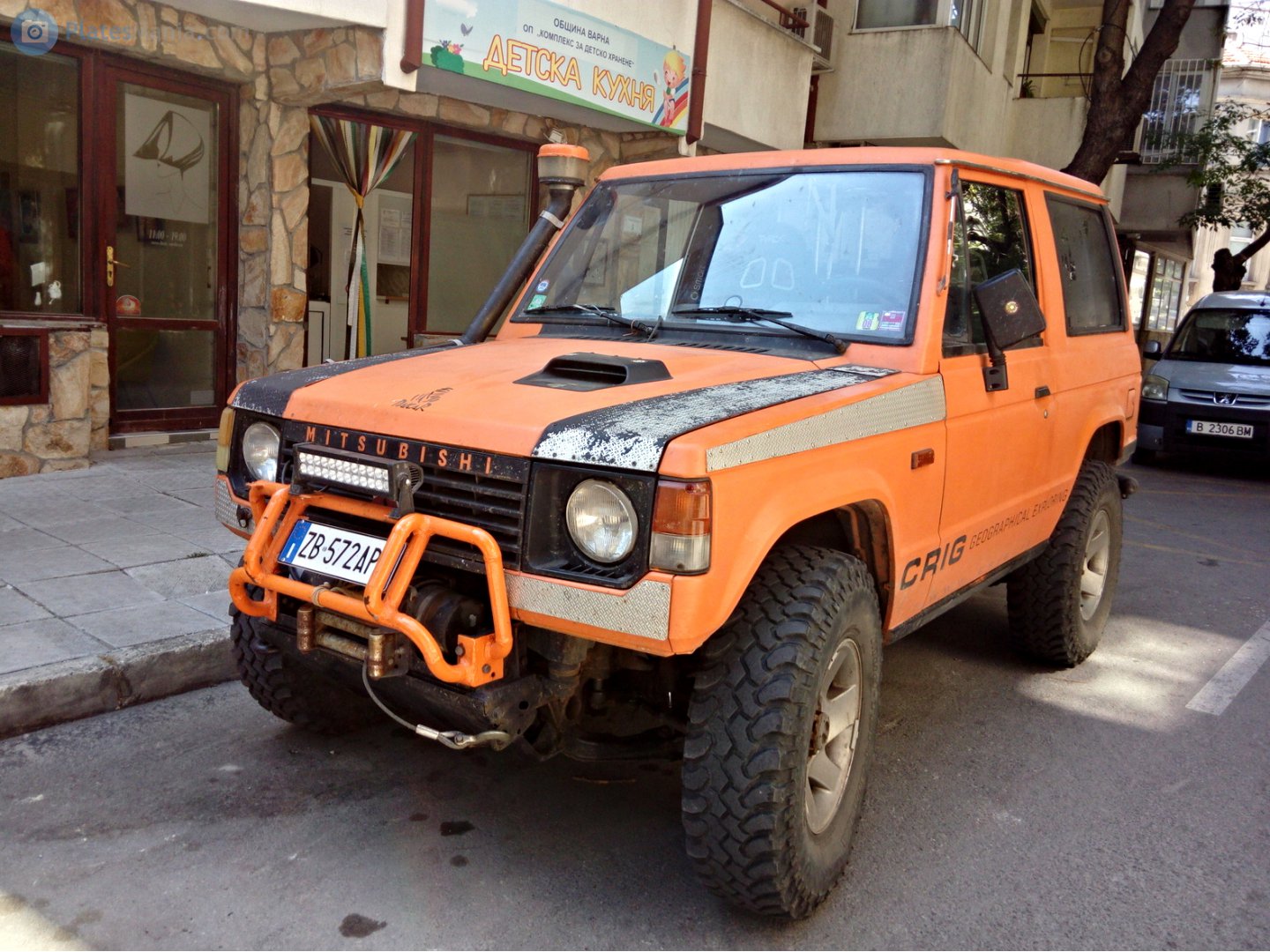 ZB 572 AP, Mitsubishi Pajero 