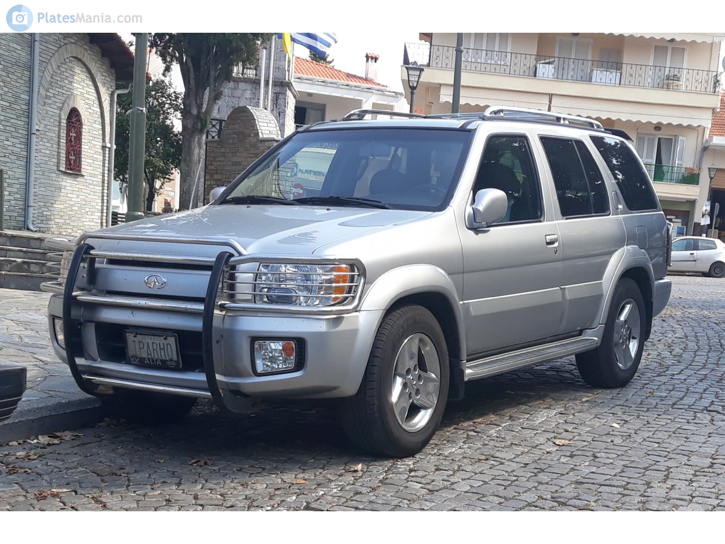 IPARHO, Infiniti QX4 1st gen (JR50), facelift, 2000–2003