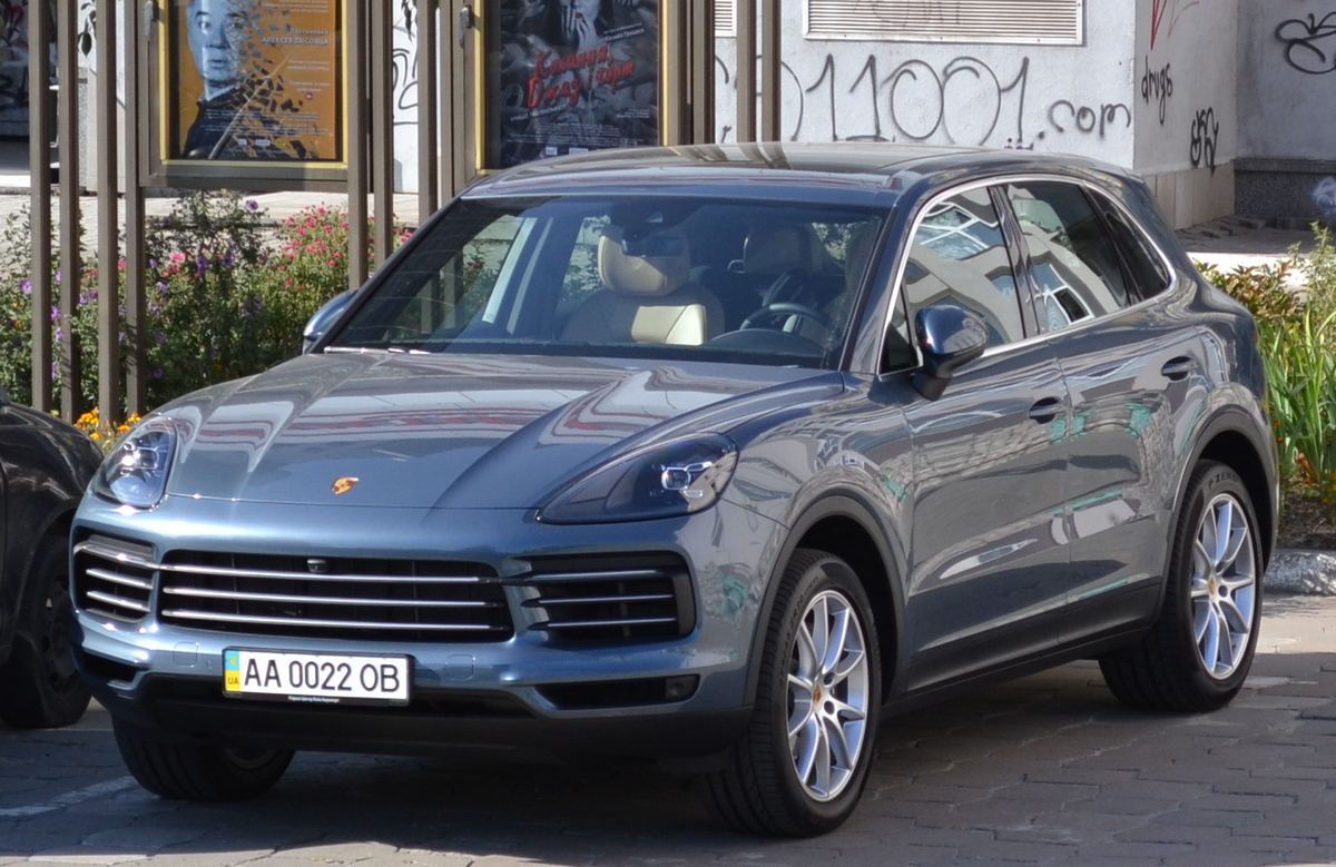 AA 0022 OB, Porsche Cayenne 3rd gen SUV (PO536; 9Y0), 2017–2023