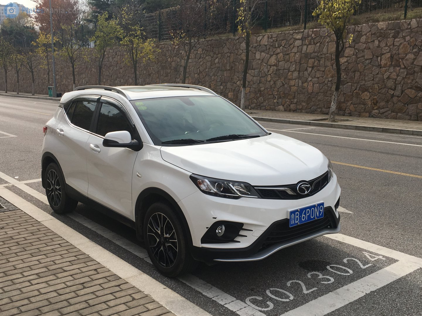 鲁B·6P0N9, Soueast DX3 