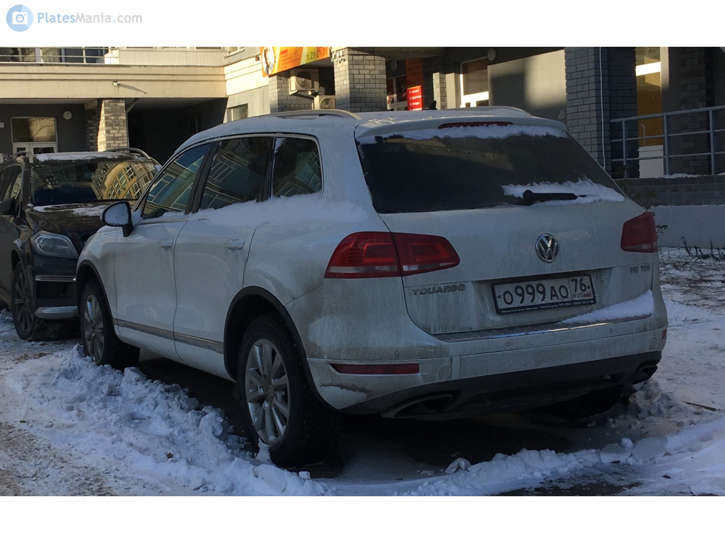 о 999 ао 76, Volkswagen Touareg 2nd gen (7P), 2010–2018