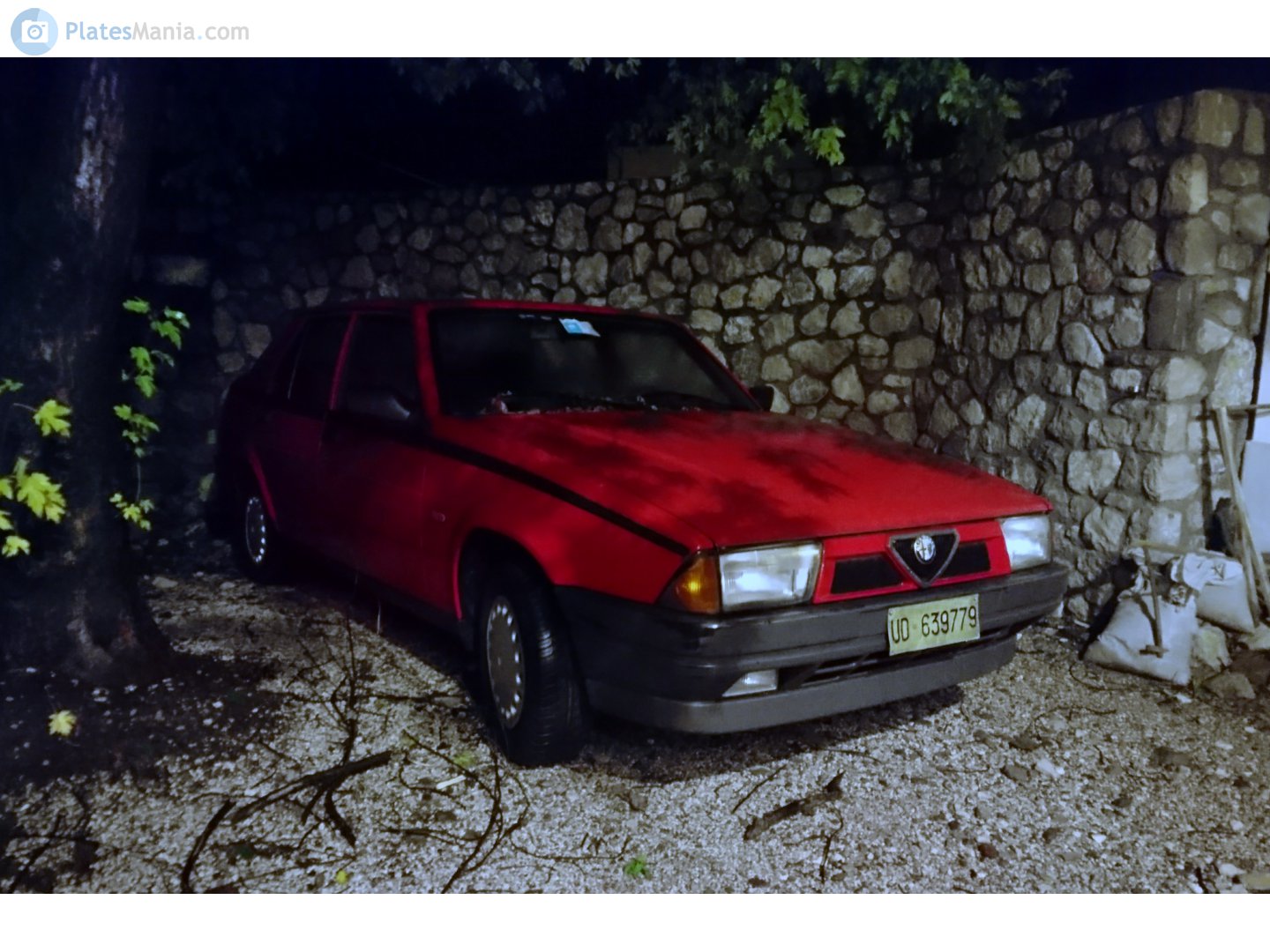 UD 639779, Alfa Romeo 75 1st gen (162B), 1985–1992