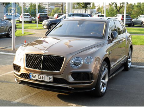 AA 1311 TE, Bentley Bentayga