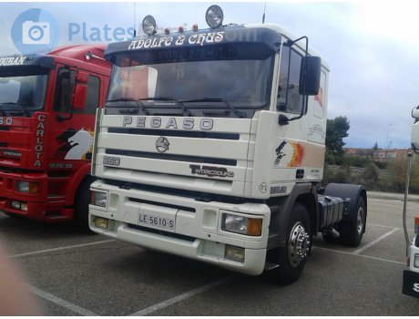 LE 5610 S, Pegaso Troner