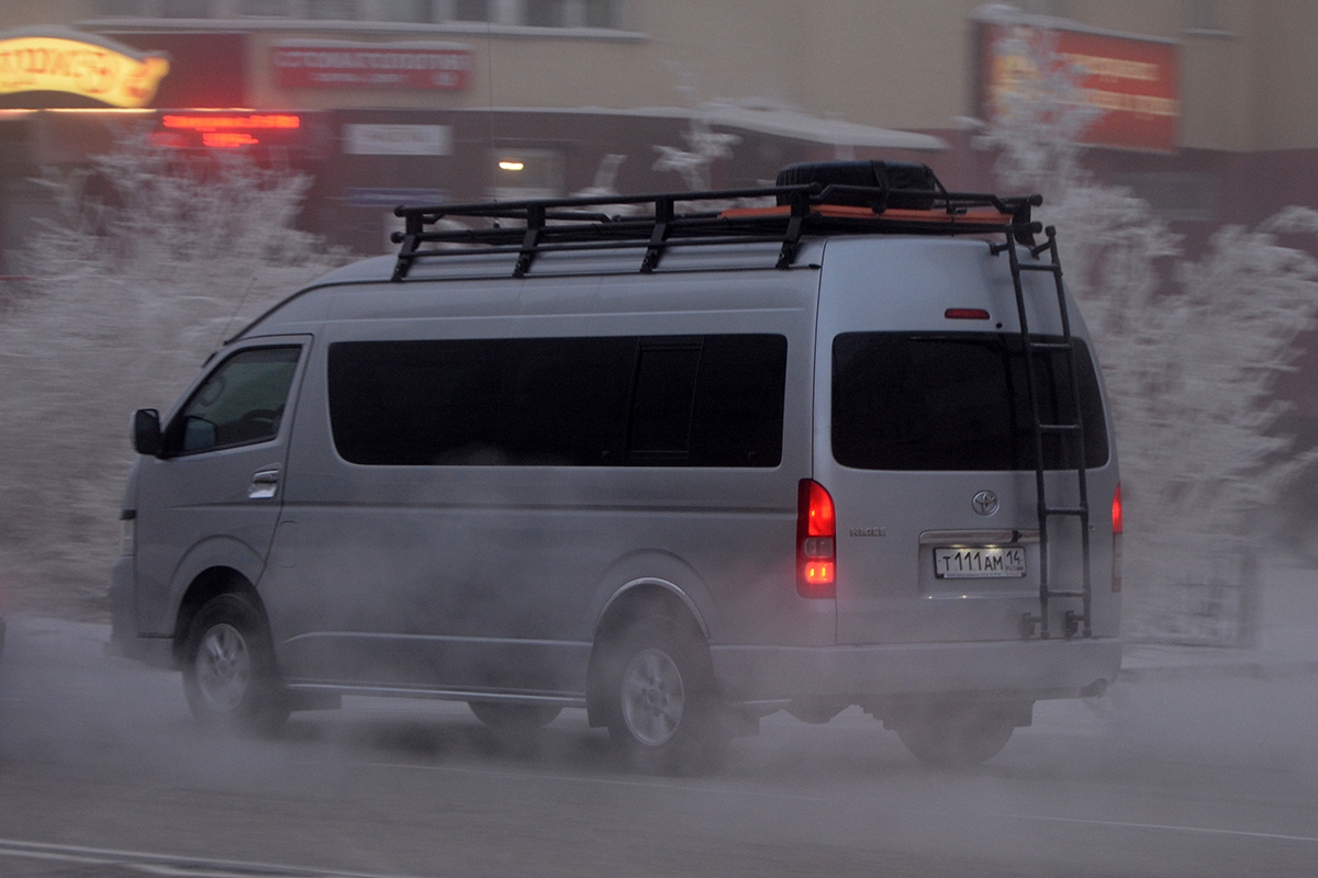 т 111 ам 14, Toyota HiAce 